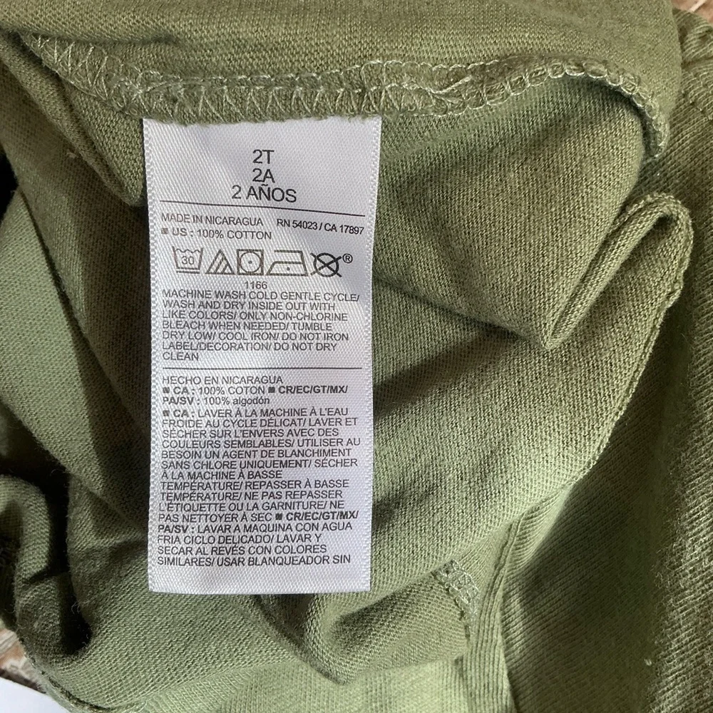 Old Navy Toddler Green Short Sleeve Tee Strong Like Mom Size 2T